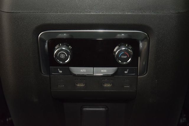 2026 Chevrolet Suburban 4WD 4dr High Country - 23067105 - 44