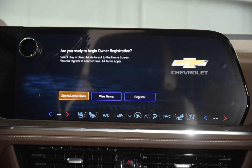 2026 Chevrolet Suburban 4WD 4dr High Country - 23067149 - 32