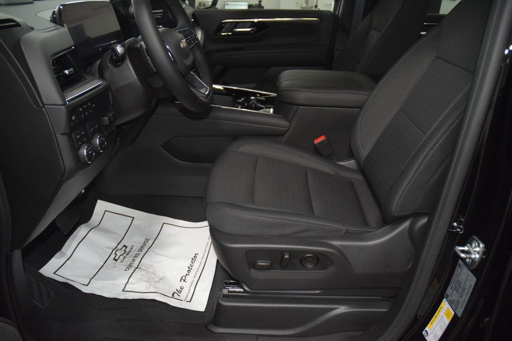 2026 Chevrolet Suburban 4WD 4dr LS - 23065858 - 35