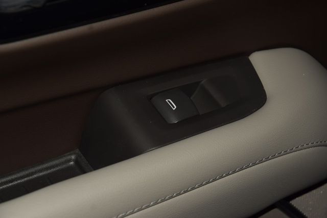 2026 Chevrolet Suburban 4WD 4dr LT - 22984491 - 44