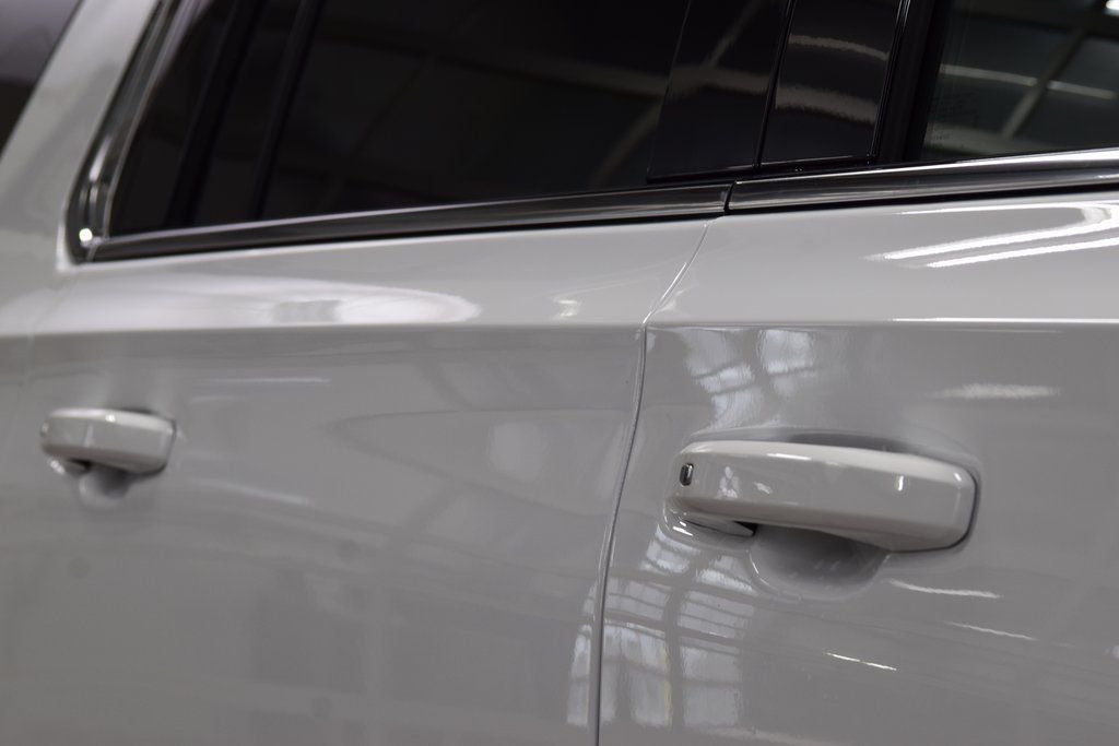 2026 Chevrolet Suburban 4WD 4dr LT - 22984504 - 17