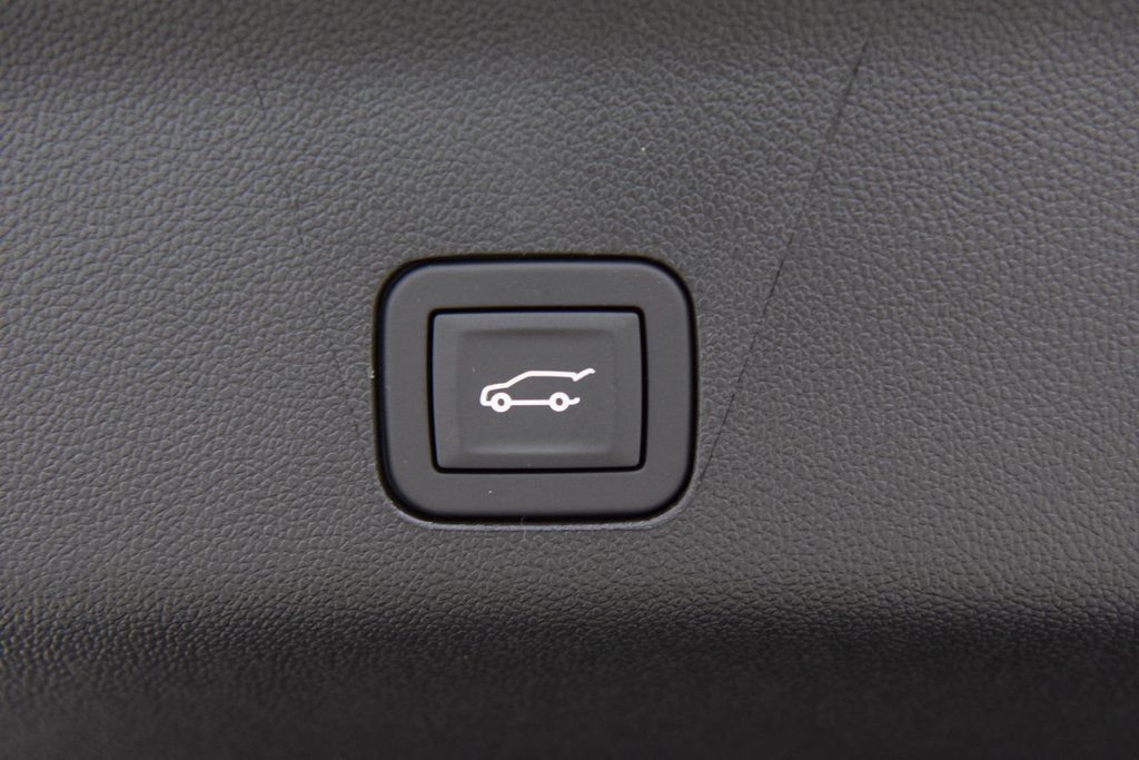 2026 Chevrolet Suburban 4WD 4dr LT - 22984504 - 25