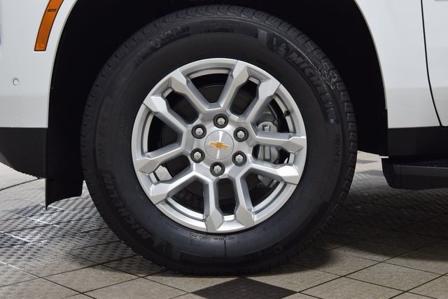 2026 Chevrolet Suburban 4WD 4dr LT - 22984504 - 27