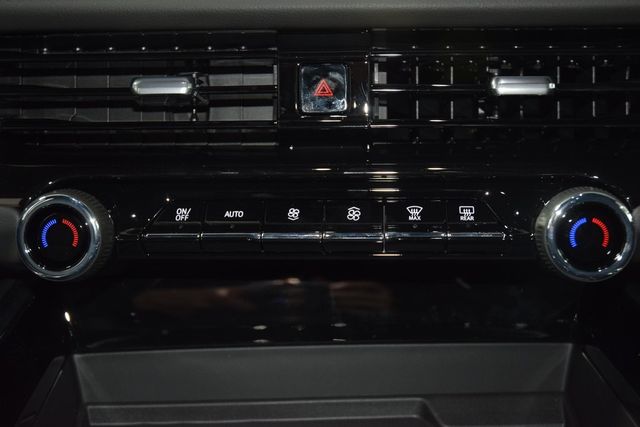 2026 Chevrolet Suburban 4WD 4dr LT - 22984504 - 32