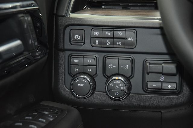 2026 Chevrolet Suburban 4WD 4dr LT - 22984504 - 34