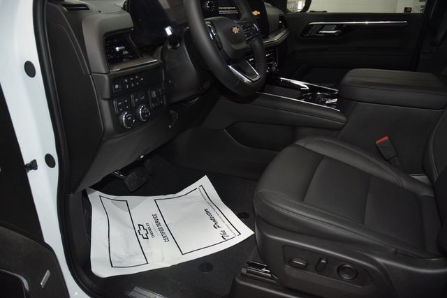 2026 Chevrolet Suburban 4WD 4dr LT - 22984504 - 38