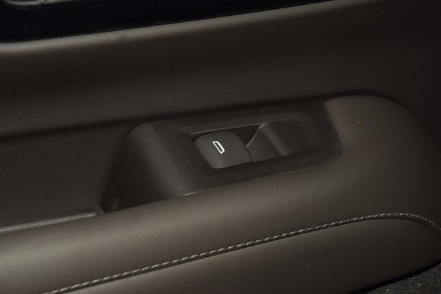 2026 Chevrolet Suburban 4WD 4dr LT - 22984504 - 45