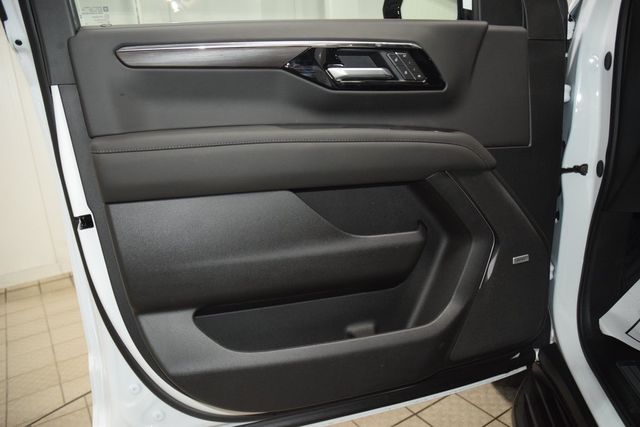 2026 Chevrolet Suburban 4WD 4dr LT - 22984504 - 47