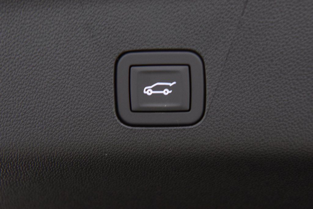 2026 Chevrolet Suburban 4WD 4dr LT - 22984523 - 25