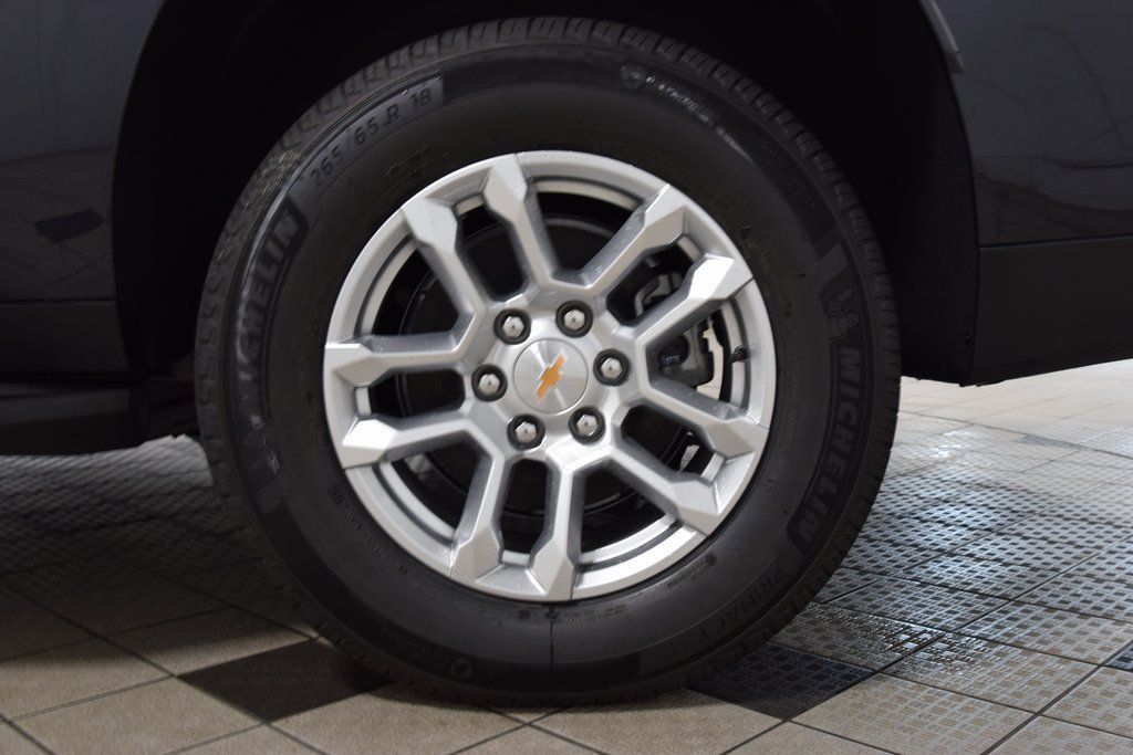 2026 Chevrolet Suburban 4WD 4dr LT - 22984523 - 26