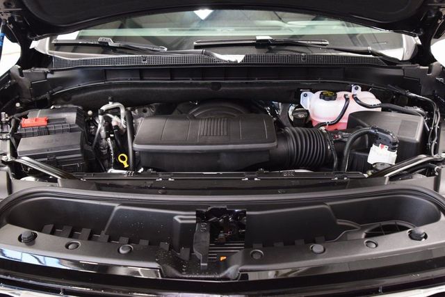 2026 Chevrolet Suburban 4WD 4dr LT - 22984523 - 29