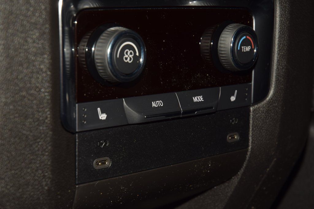 2026 Chevrolet Suburban 4WD 4dr LT - 22984523 - 42