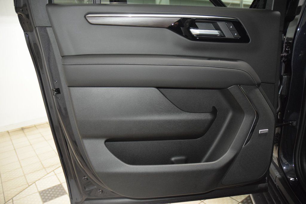 2026 Chevrolet Suburban 4WD 4dr LT - 22984523 - 44