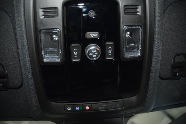 2026 Chevrolet Suburban 4WD 4dr LT - 22984523 - 50