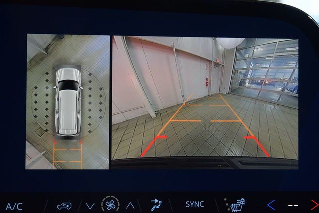 2026 Chevrolet Suburban 4WD 4dr LT - 22984523 - 51