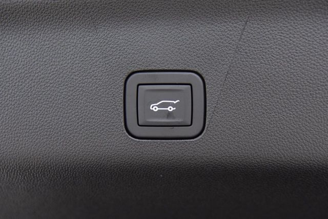 2026 Chevrolet Suburban 4WD 4dr LT - 22984577 - 25