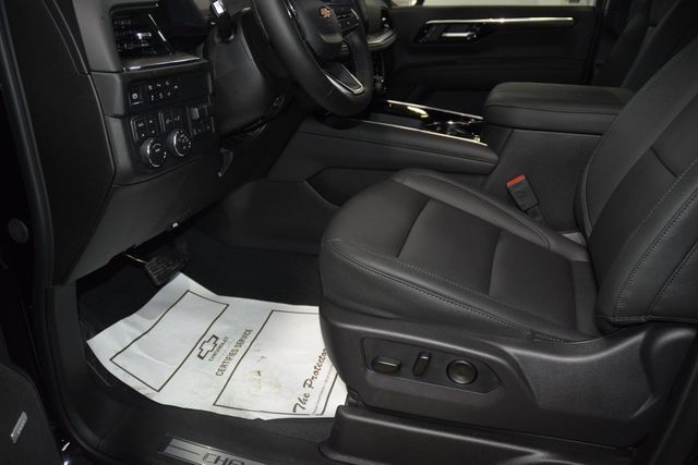 2026 Chevrolet Suburban 4WD 4dr LT - 22984577 - 38