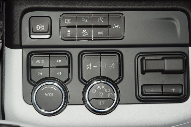 2026 Chevrolet Suburban 4WD 4dr Premier - 22952008 - 35