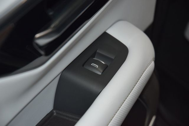 2026 Chevrolet Suburban 4WD 4dr Premier - 22952008 - 46