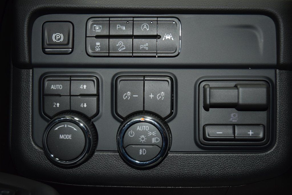 2026 Chevrolet Suburban 4WD 4dr Premier - 22984499 - 34