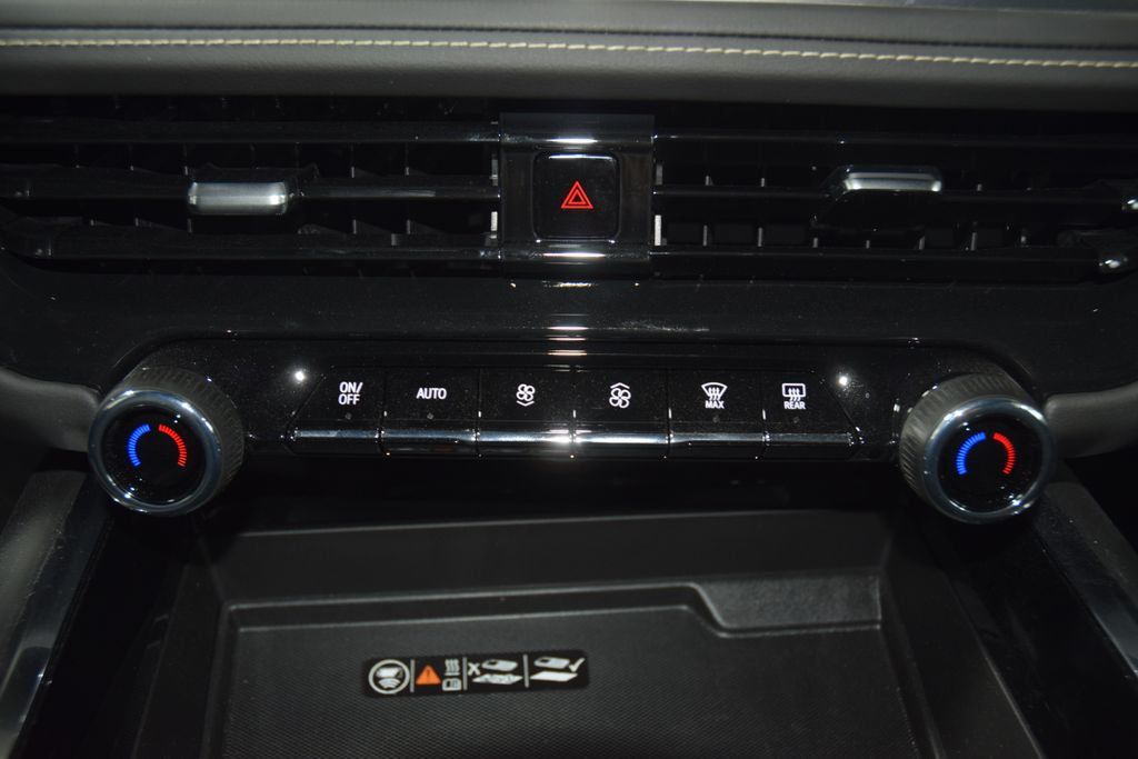 2026 Chevrolet Suburban 4WD 4dr Premier - 23049204 - 33