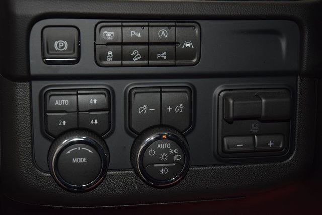 2026 Chevrolet Suburban 4WD 4dr Premier - 23049204 - 35