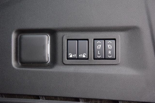 2026 Chevrolet Suburban 4WD 4dr Premier - 23062806 - 25