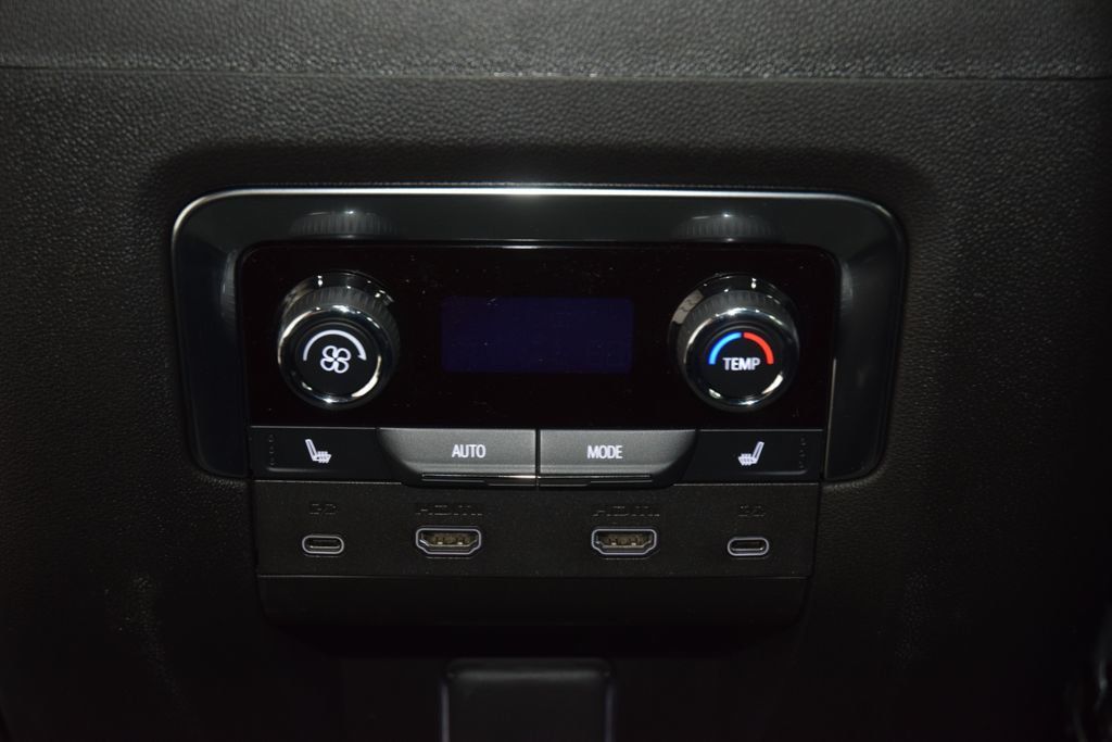 2026 Chevrolet Suburban 4WD 4dr Premier - 23062806 - 45