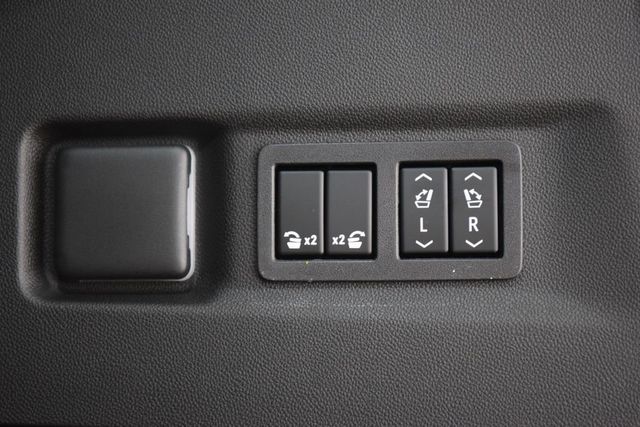 2026 Chevrolet Suburban 4WD 4dr Premier - 23062859 - 25