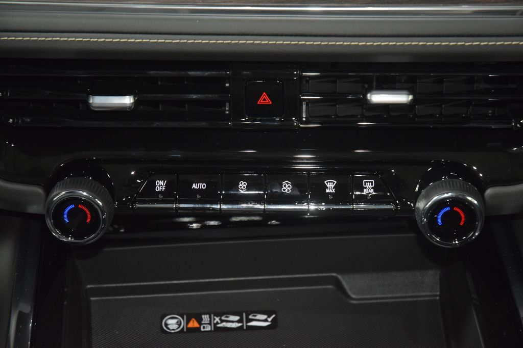 2026 Chevrolet Suburban 4WD 4dr Premier - 23064398 - 33