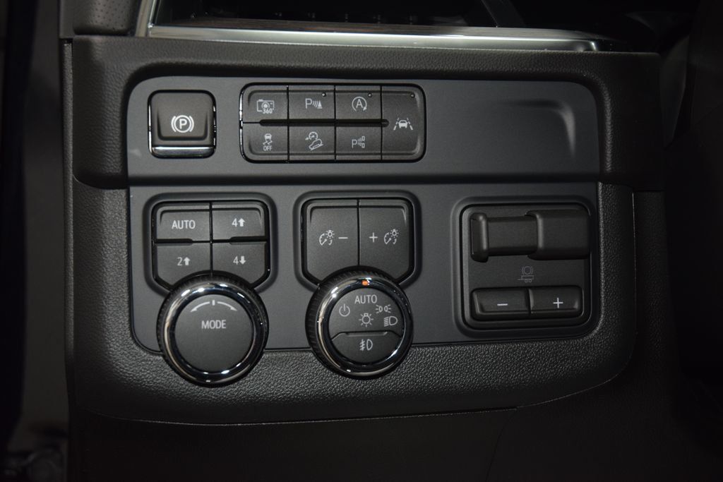 2026 Chevrolet Suburban 4WD 4dr Premier - 23064398 - 35