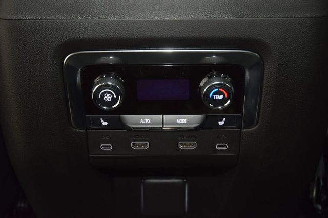 2026 Chevrolet Suburban 4WD 4dr Premier - 23065857 - 44