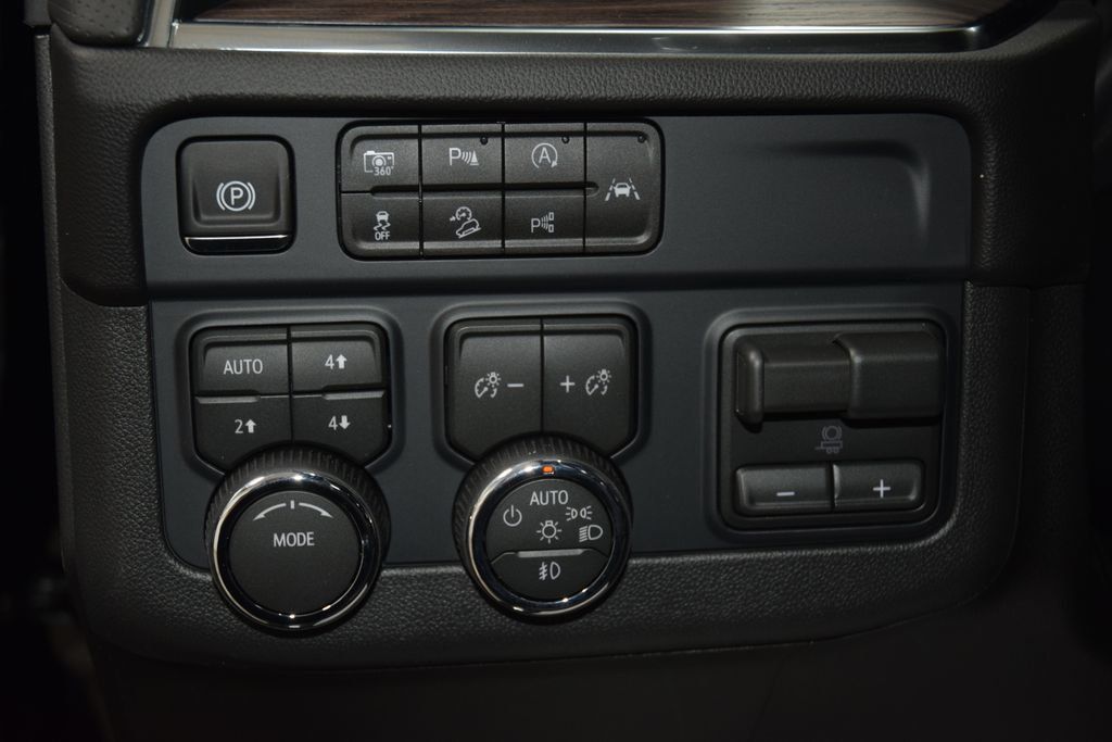 2026 Chevrolet Suburban 4WD 4dr Premier - 23065859 - 35