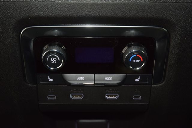 2026 Chevrolet Suburban 4WD 4dr Premier - 23065859 - 44