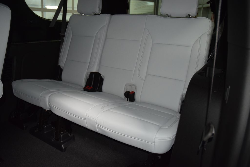 2026 Chevrolet Suburban 4WD 4dr Premier - 23065876 - 43