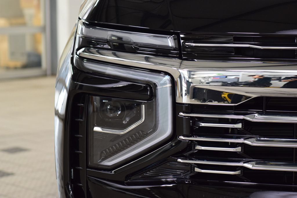 2026 Chevrolet Suburban 4WD 4dr Premier - 23065888 - 11
