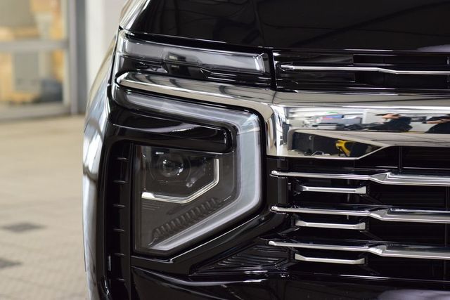 2026 Chevrolet Suburban 4WD 4dr Premier - 23065888 - 11