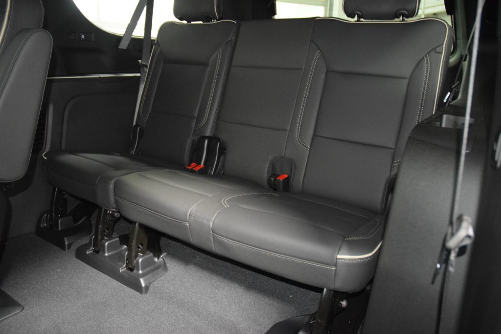2026 Chevrolet Suburban 4WD 4dr Premier - 23065888 - 43