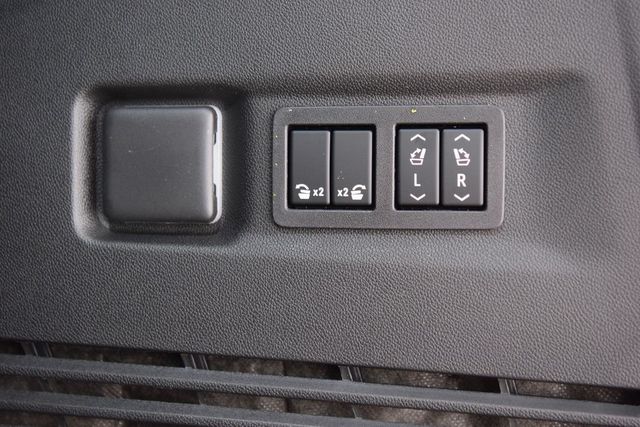 2026 Chevrolet Suburban 4WD 4dr Premier - 23067109 - 25