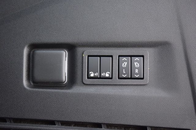 2026 Chevrolet Suburban 4WD 4dr Premier - 23067147 - 25