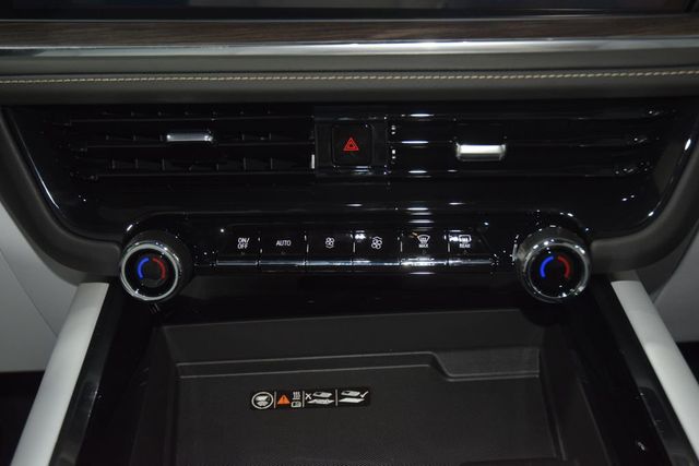 2026 Chevrolet Suburban 4WD 4dr Premier - 23067147 - 33