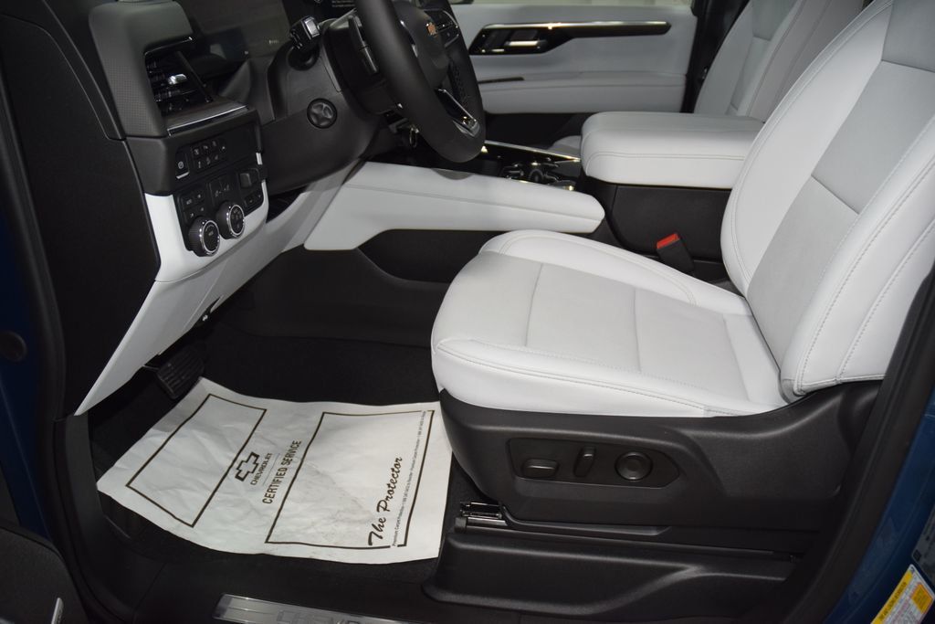 2026 Chevrolet Suburban 4WD 4dr Premier - 23067147 - 39