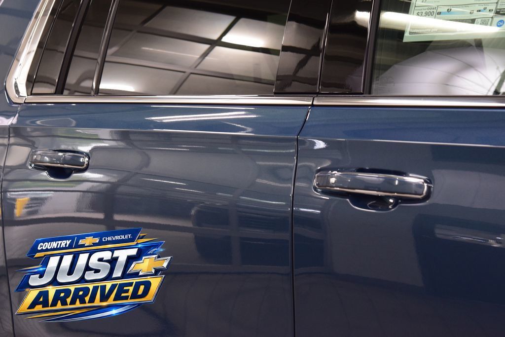 2026 Chevrolet Suburban 4WD 4dr Premier - 23067169 - 17