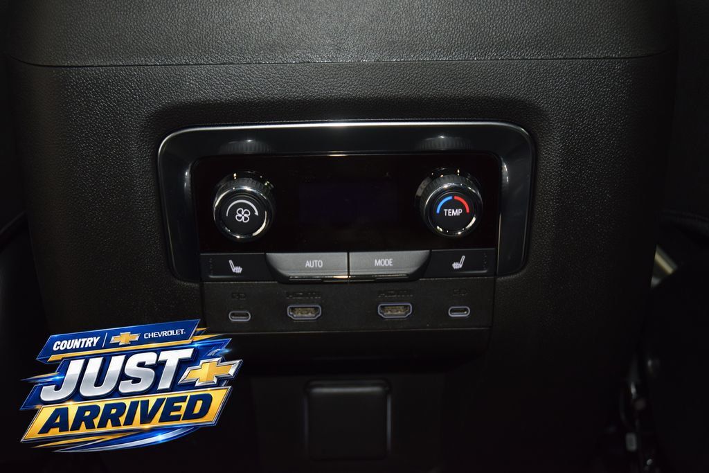 2026 Chevrolet Suburban 4WD 4dr Premier - 23067169 - 44