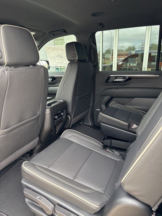 2026 Chevrolet Suburban 4WD 4dr Premier - 22920947 - 19