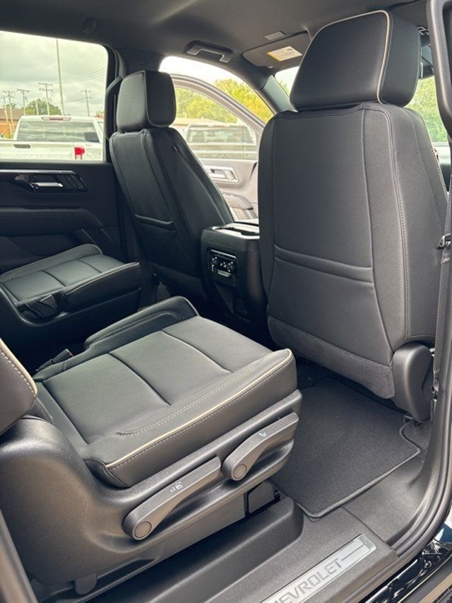 2026 Chevrolet Suburban 4WD 4dr Premier - 22920947 - 24