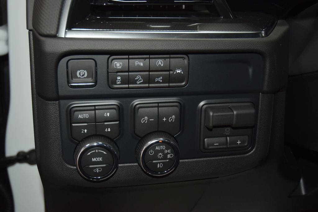 2026 Chevrolet Suburban 4WD 4dr RST - 23035791 - 34