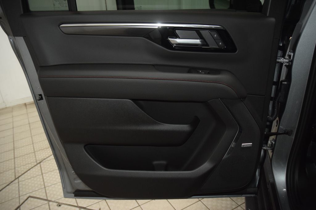 2026 Chevrolet Suburban 4WD 4dr RST - 23062850 - 43