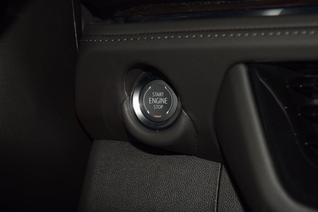 2026 Chevrolet Suburban 4WD 4dr Z71 - 22951991 - 34