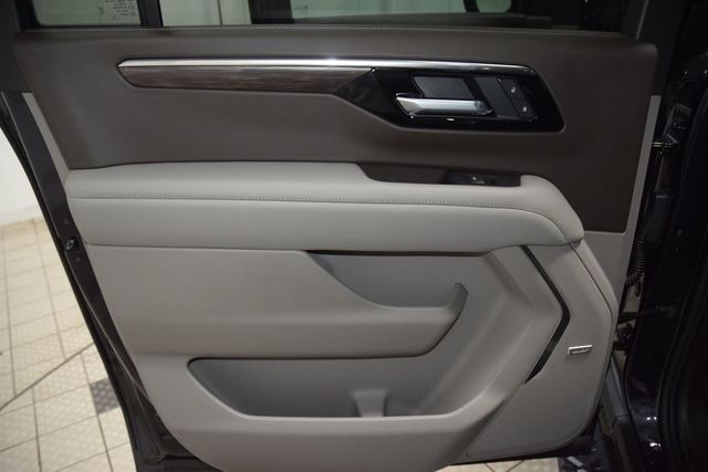 2026 Chevrolet Suburban 4WD 4dr Z71 - 23048069 - 45